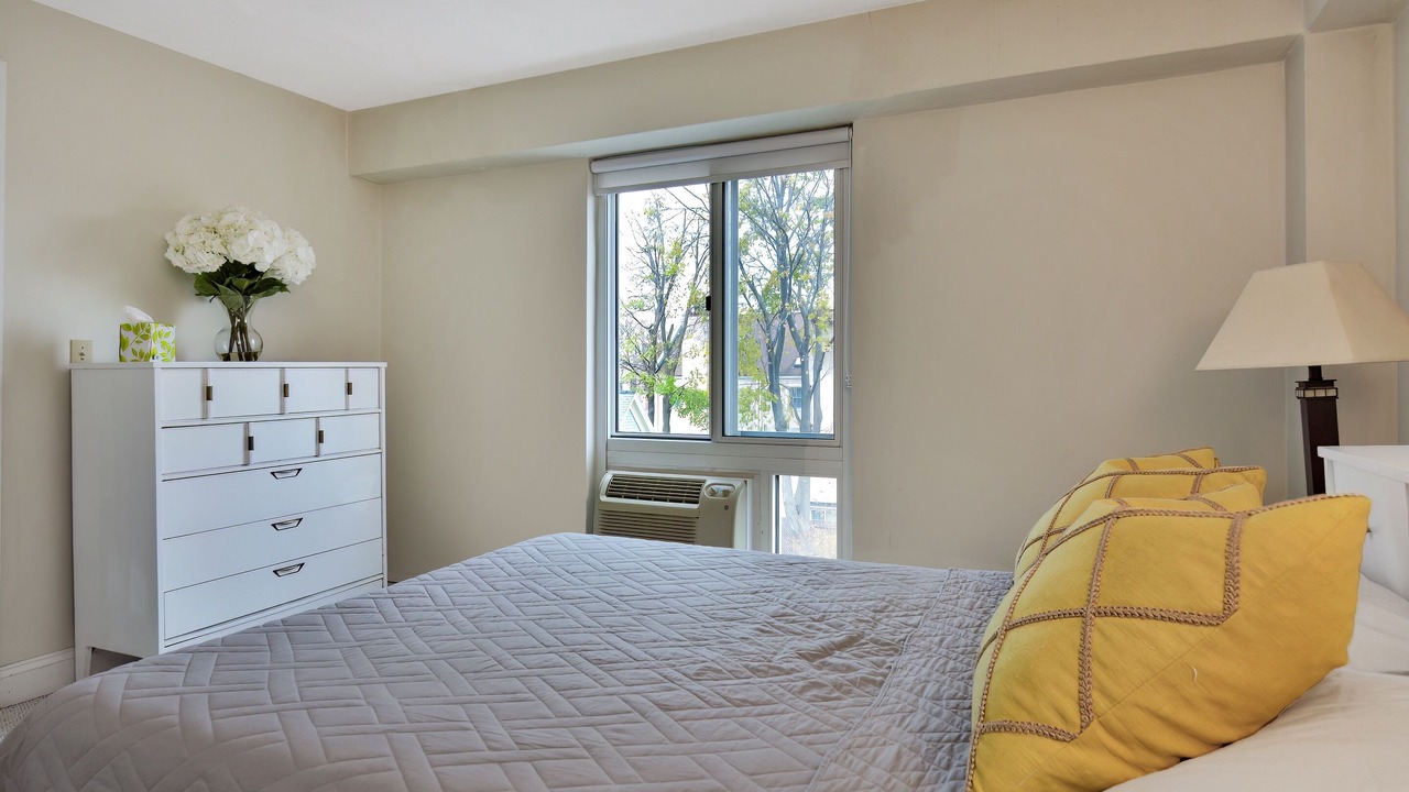 Photo of Bedroom in Mid-Cambridge