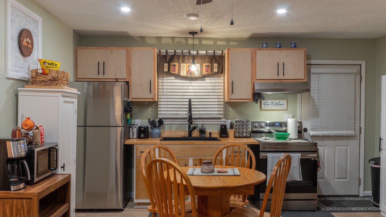 Photo of Kitchen in Pipestem