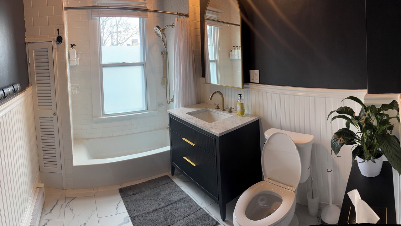 Photo of Bathroom in Charlestown