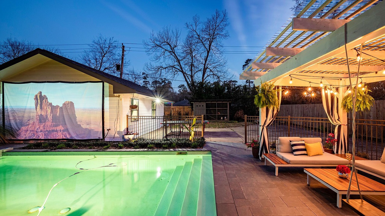 Photo of Outdoor in Greater Heights