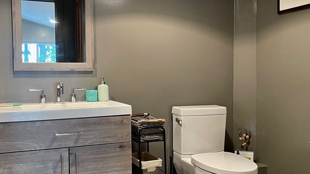 Photo of Bathroom in Port Ewen