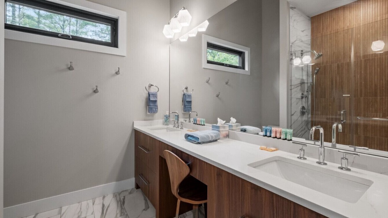 Photo of Bathroom in Thornton