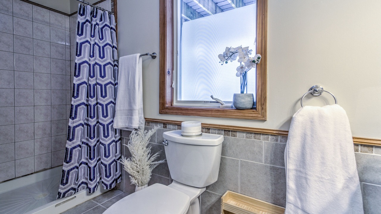 Photo of Bathroom in Londonderry