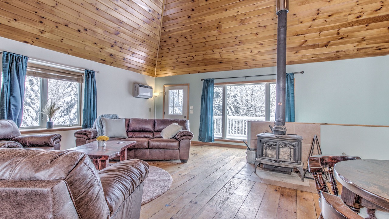 Photo of Livingroom in Londonderry