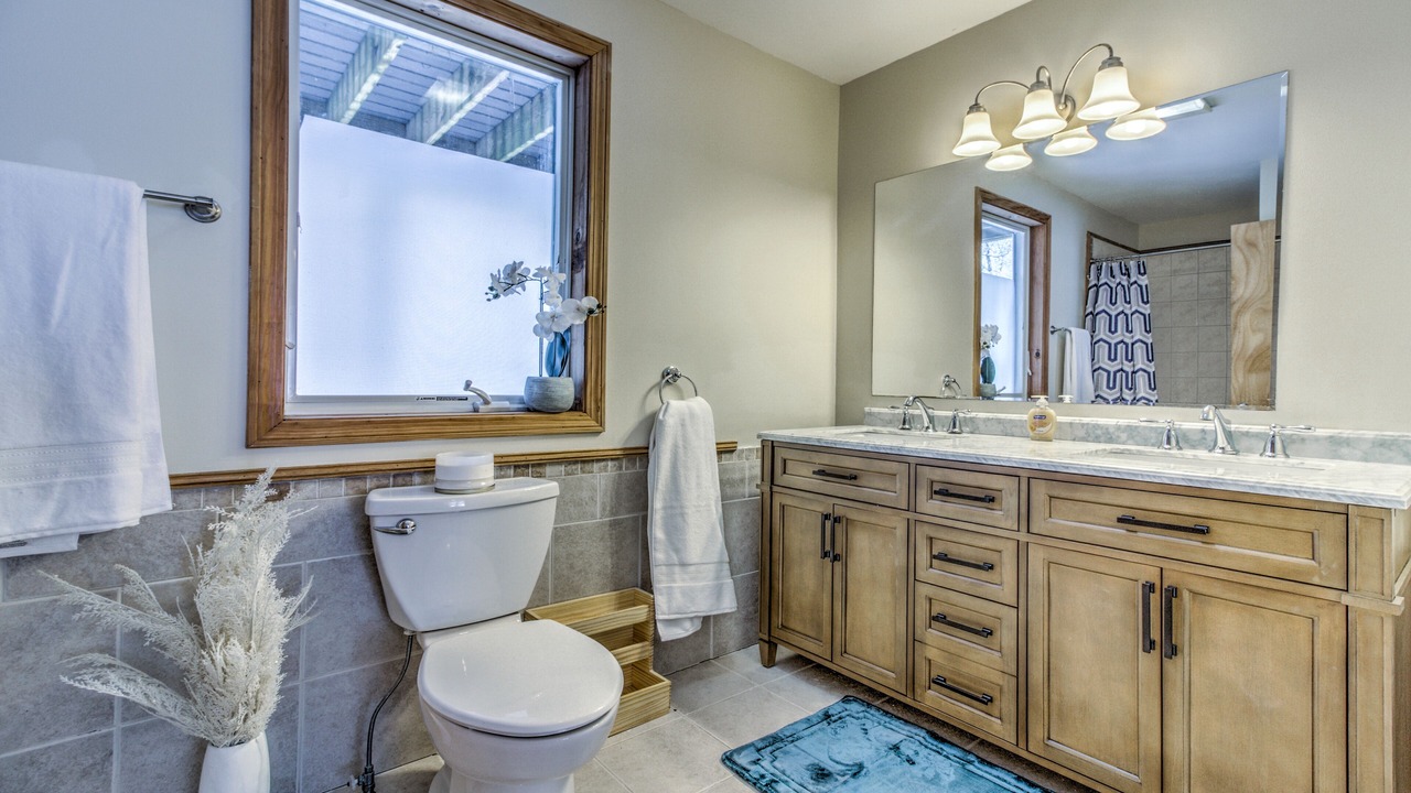Photo of Bathroom in Londonderry