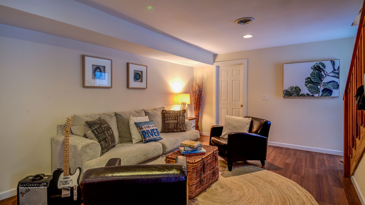 Photo of Livingroom in Pittsfield