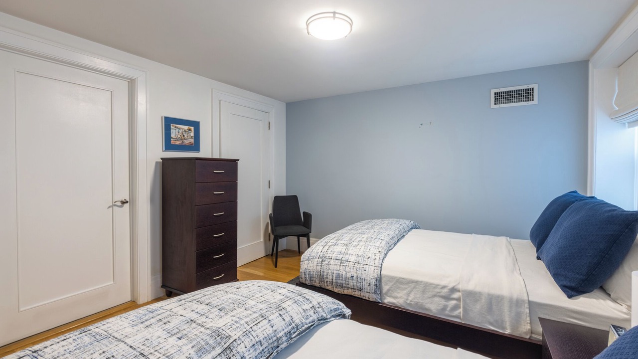 Photo of Bedroom in Williamsburg