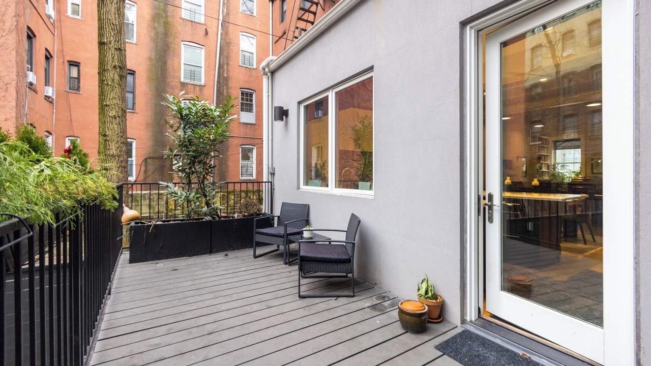 Photo of Patio Balcony in Williamsburg