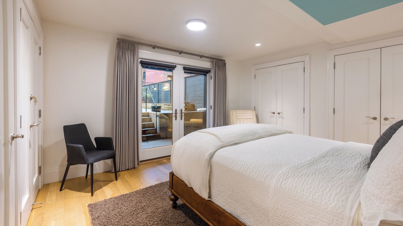 Photo of Bedroom in Williamsburg
