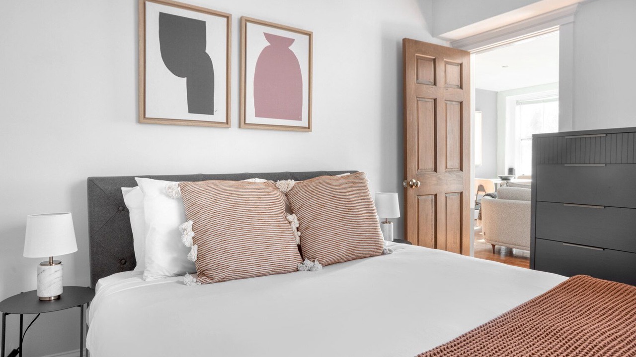 Photo of Bedroom in Beacon Hill