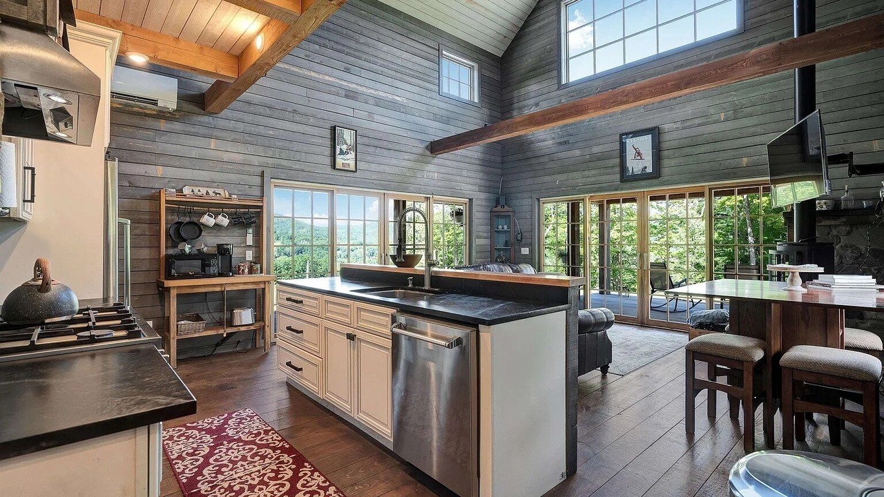 Photo of Kitchen in Brownsville