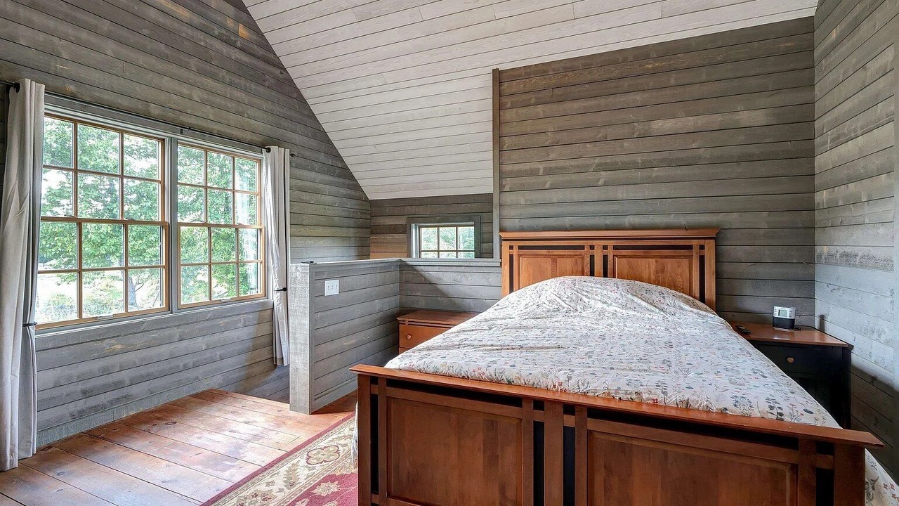 Photo of Bedroom in Brownsville