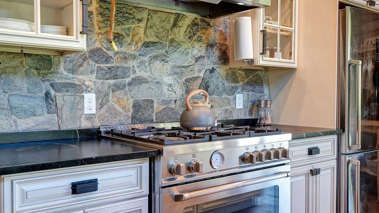 Photo of Kitchen in Brownsville