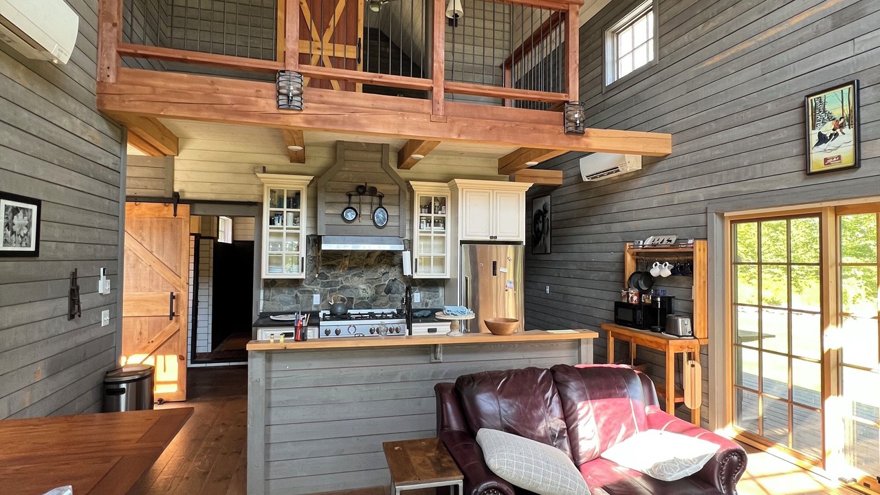 Photo of Livingroom in Brownsville