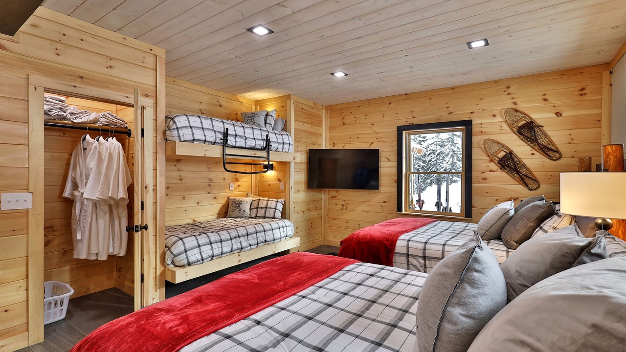 Photo of Bedroom in Stockbridge