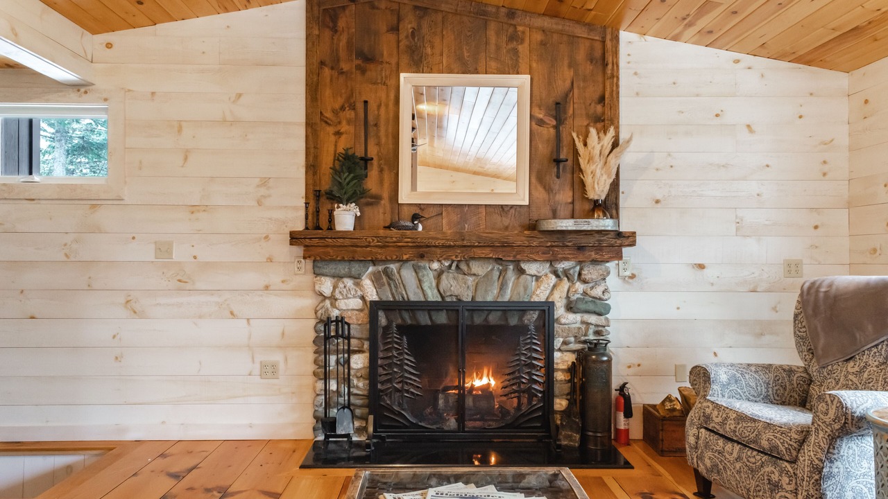 Photo of Livingroom in Rangeley
