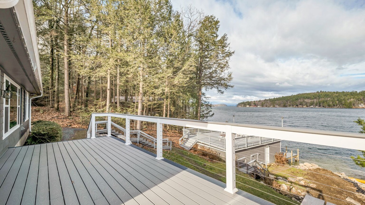 Photo of Patio Balcony in Alton Bay