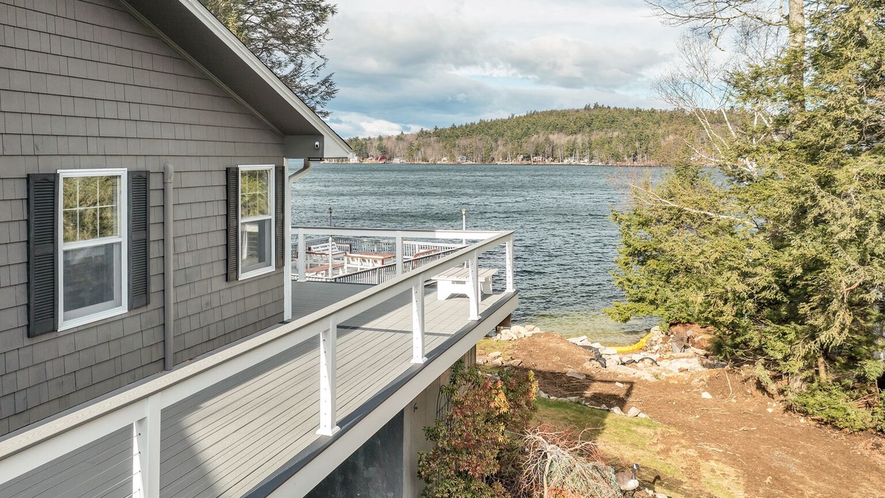 Photo of Patio Balcony in Alton Bay