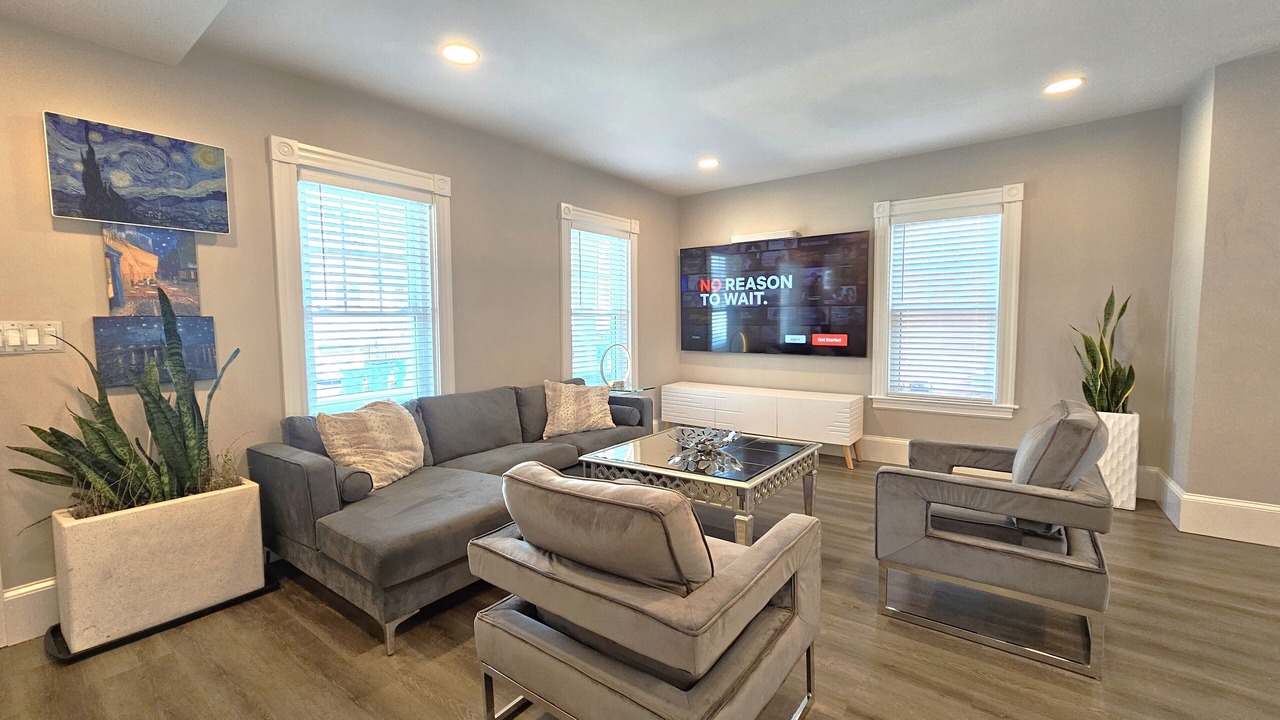 Photo of Livingroom in South Medford