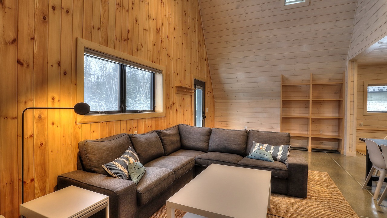 Photo of Livingroom in Sandy River