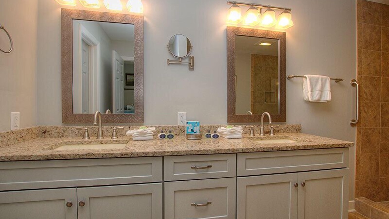 Photo of Bathroom in South Beach