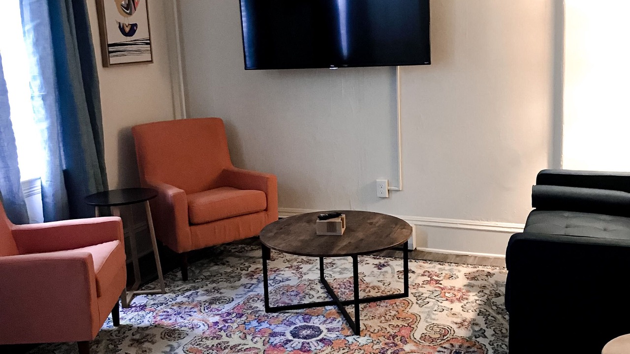 Photo of Livingroom in Old North End