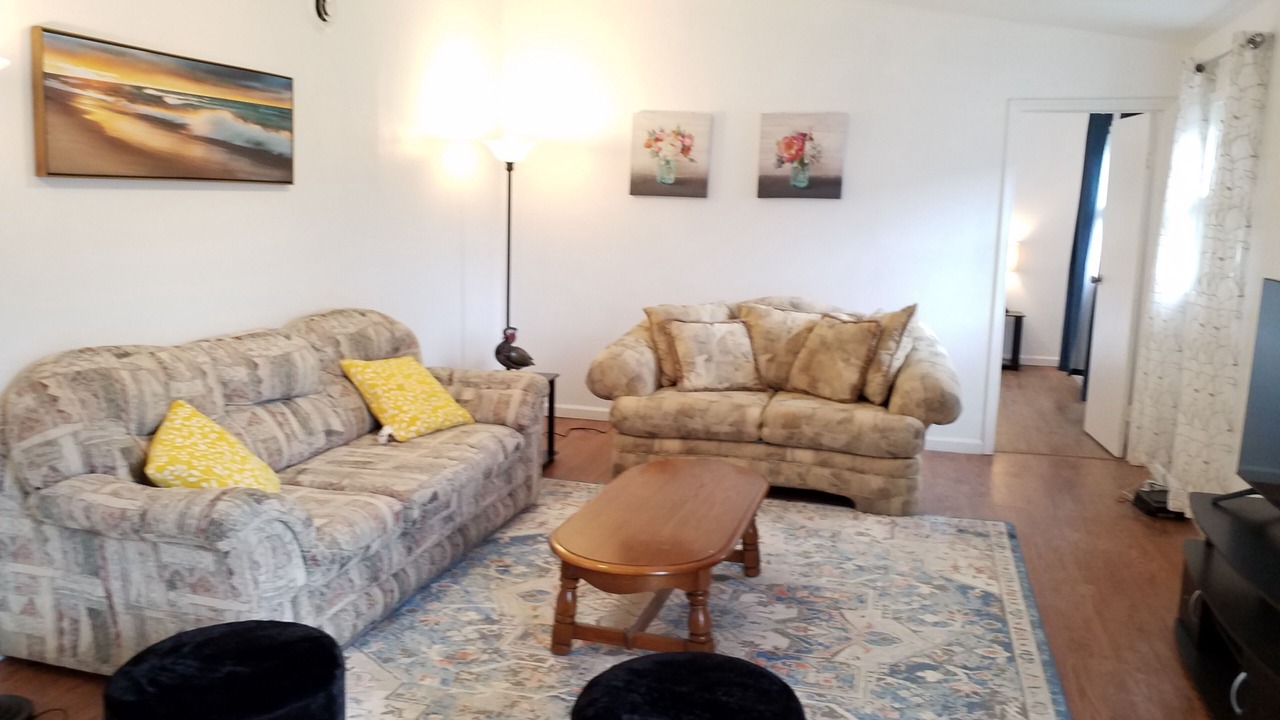 Photo of Livingroom in Canandaigua