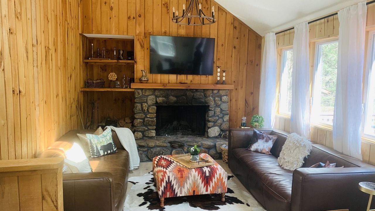 Photo of Livingroom in Campton