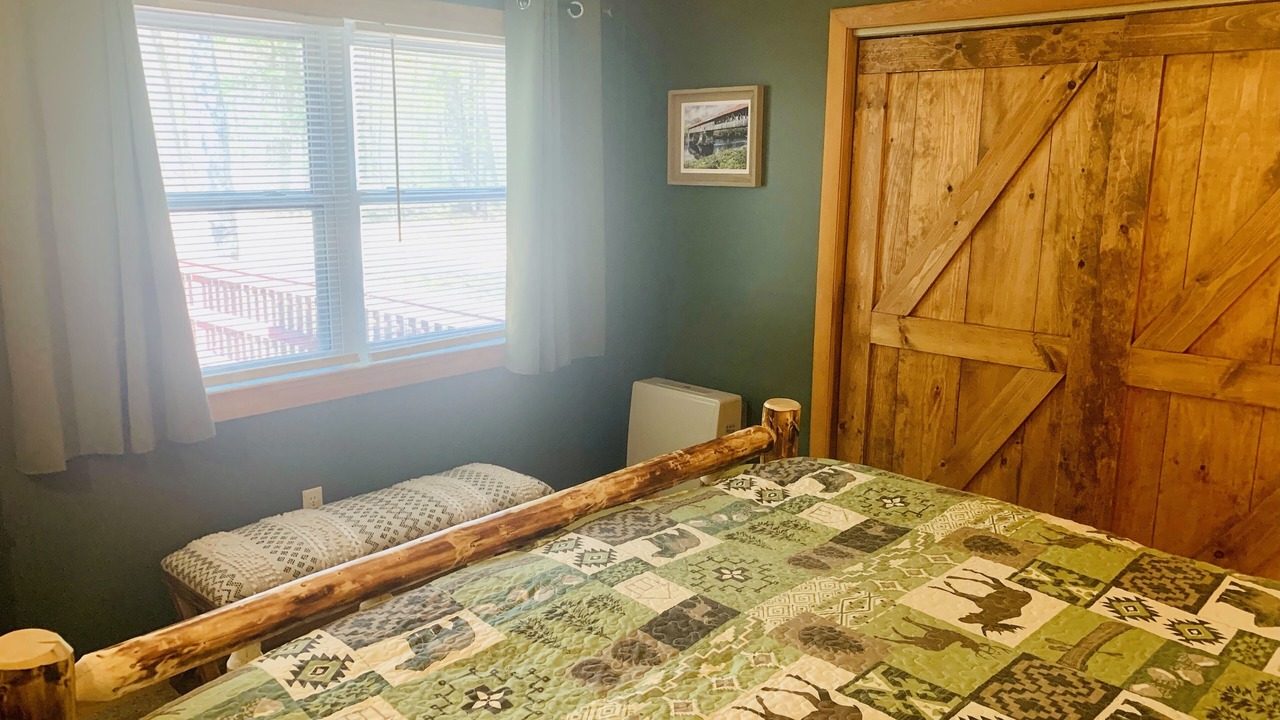 Photo of Bedroom in Campton