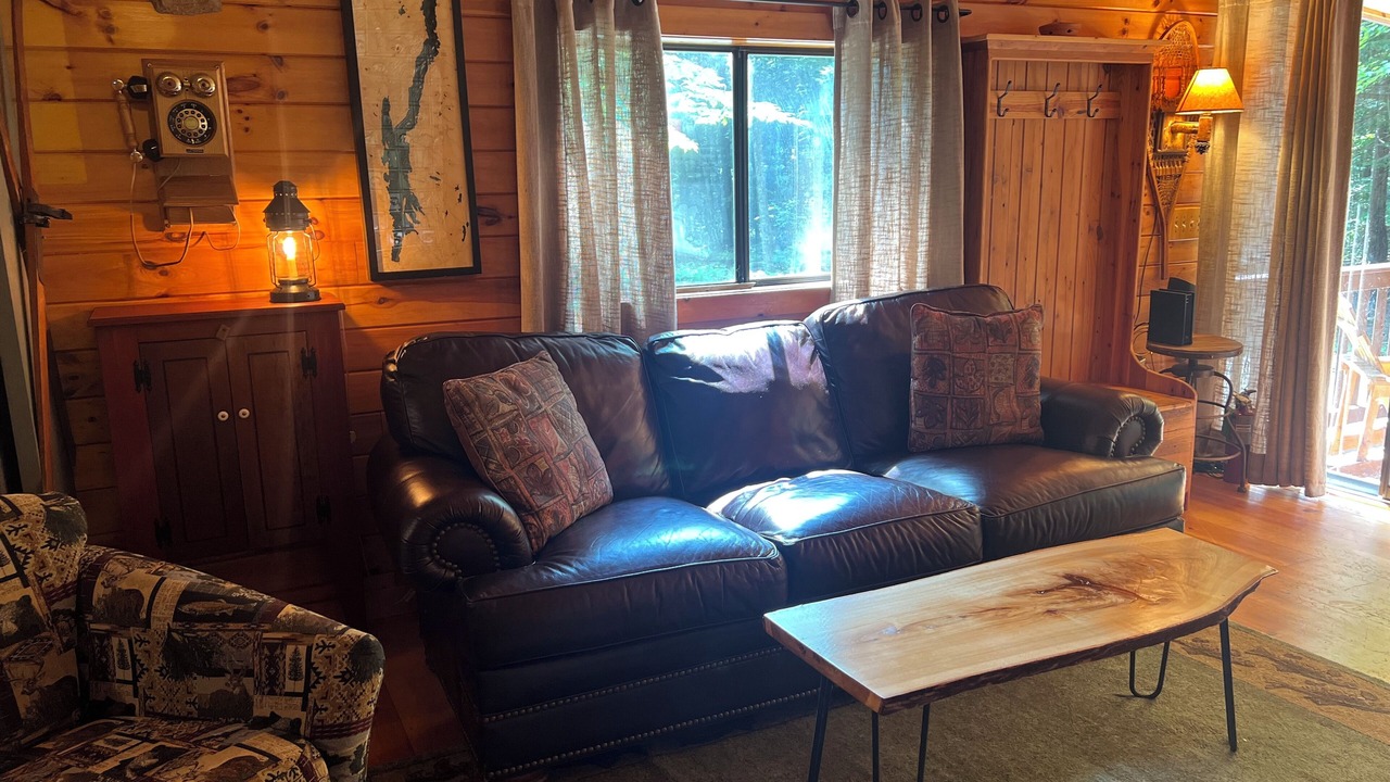 Photo of Livingroom in Greenfield Center