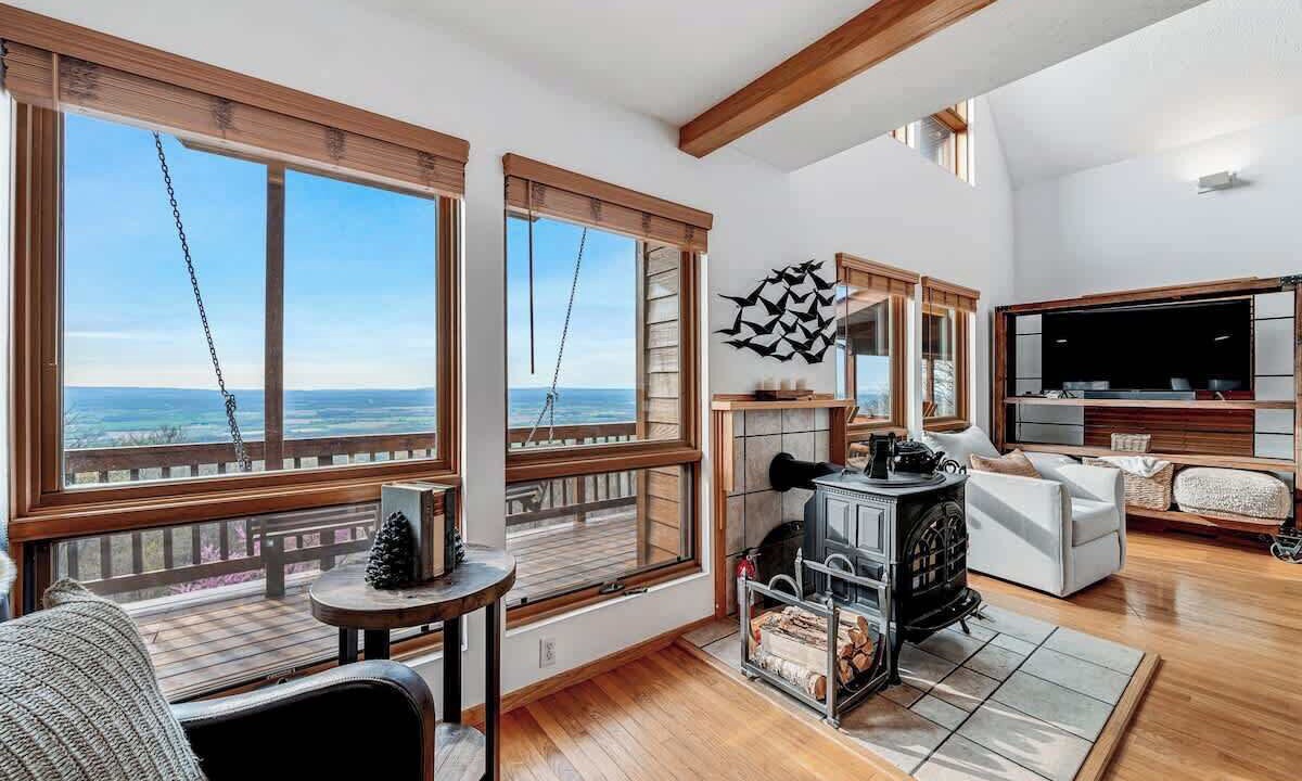 Photo of Livingroom in Kabletown