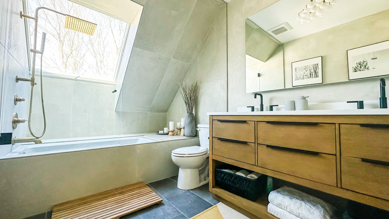 Photo of Bathroom in Morrisville