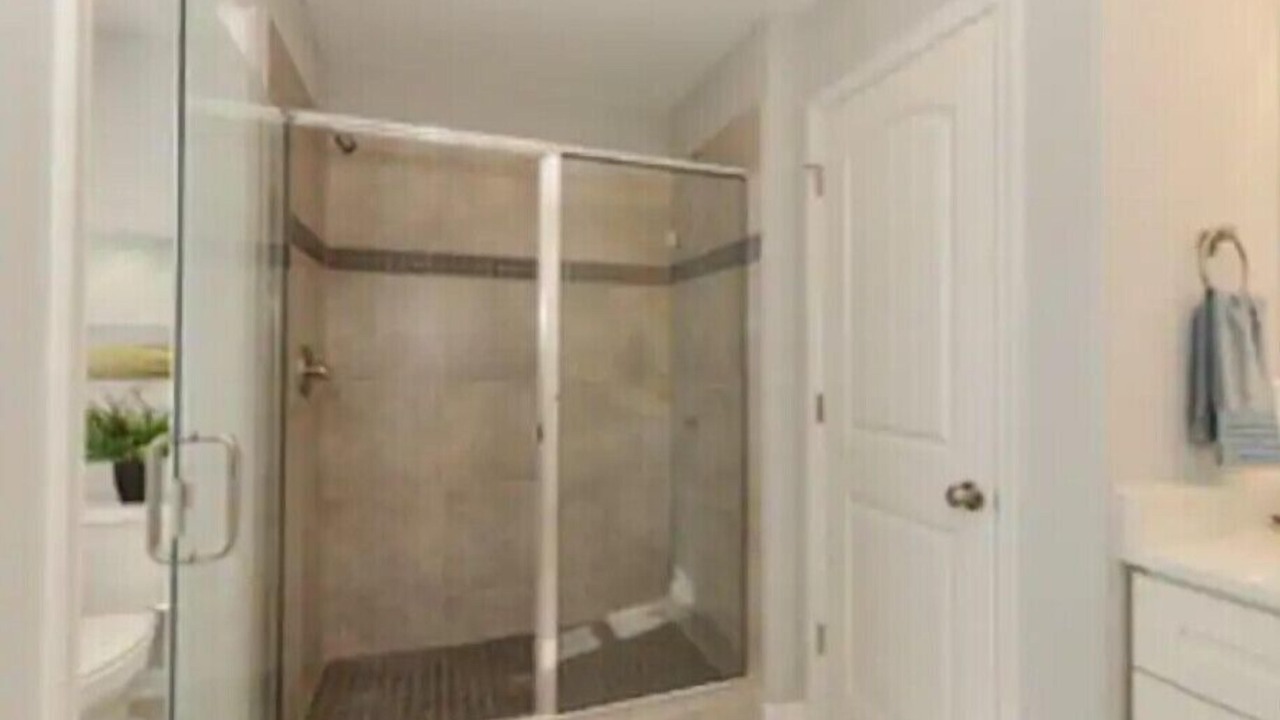 Photo of Bathroom in Cottage Line