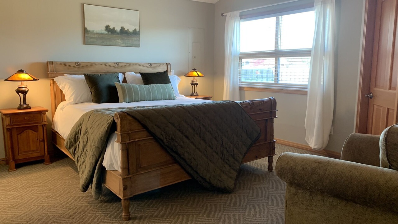Photo of Bedroom in Point Roberts