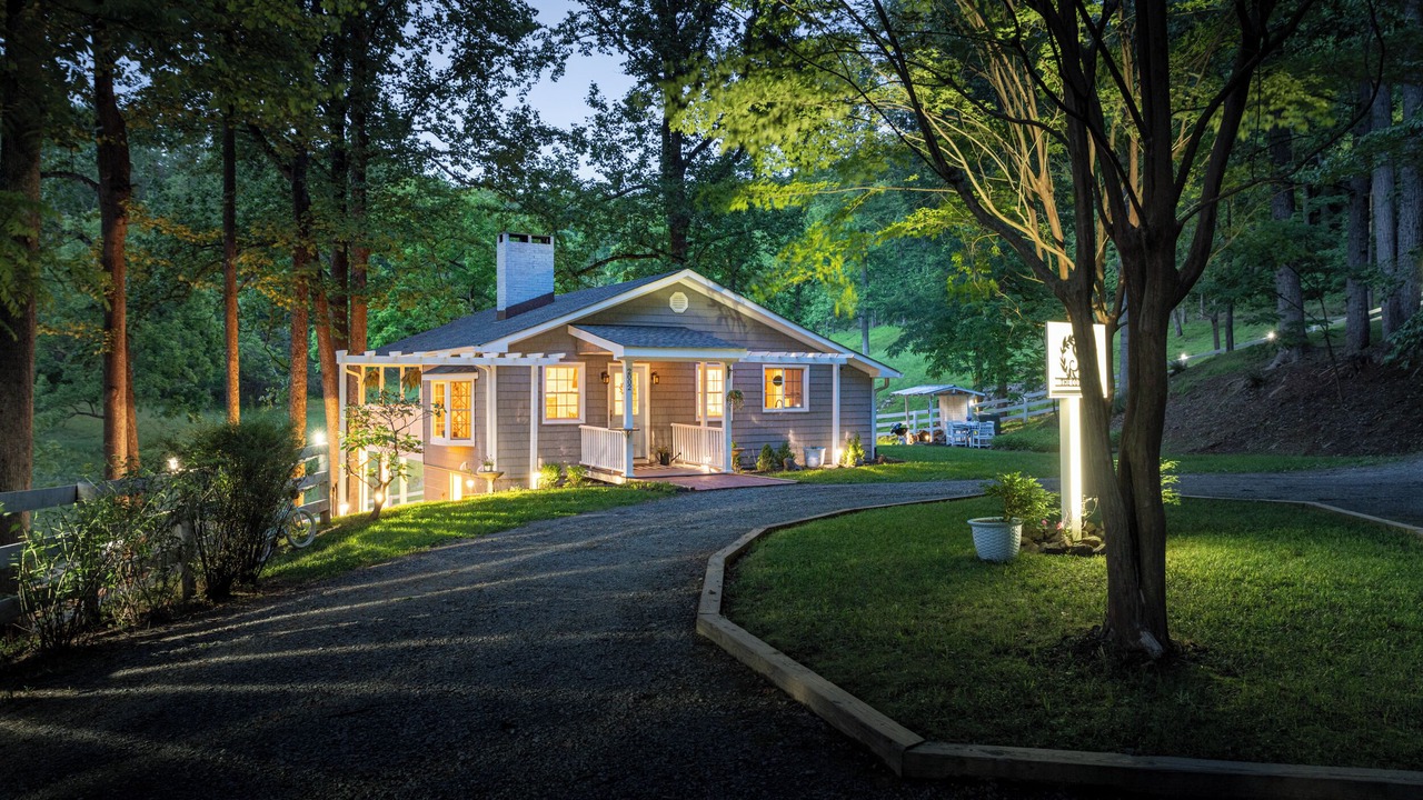 Photo of Outdoor in Cobham