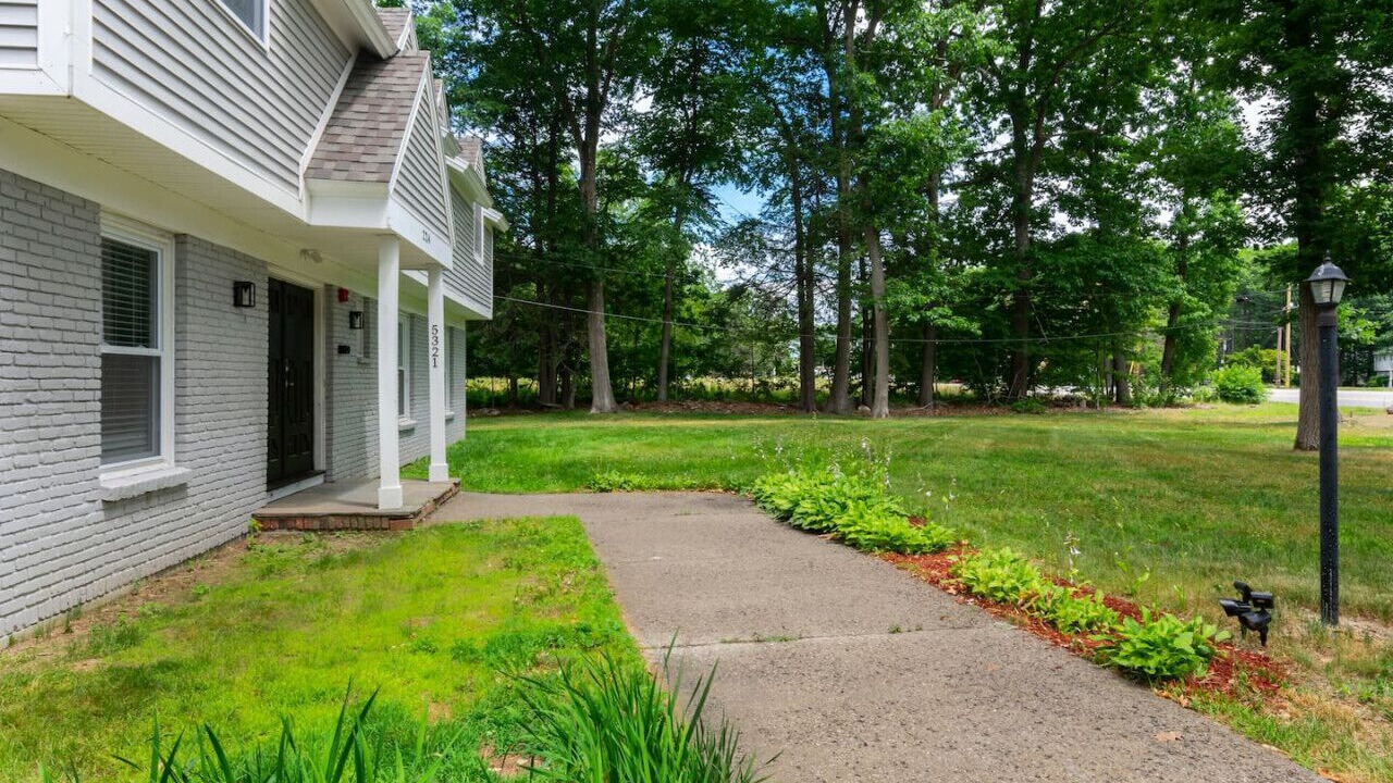 Photo of Outdoor in North Hampton