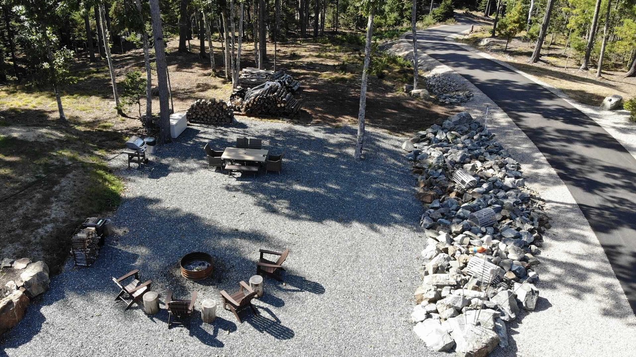 Photo of Outdoor in Hulls Cove