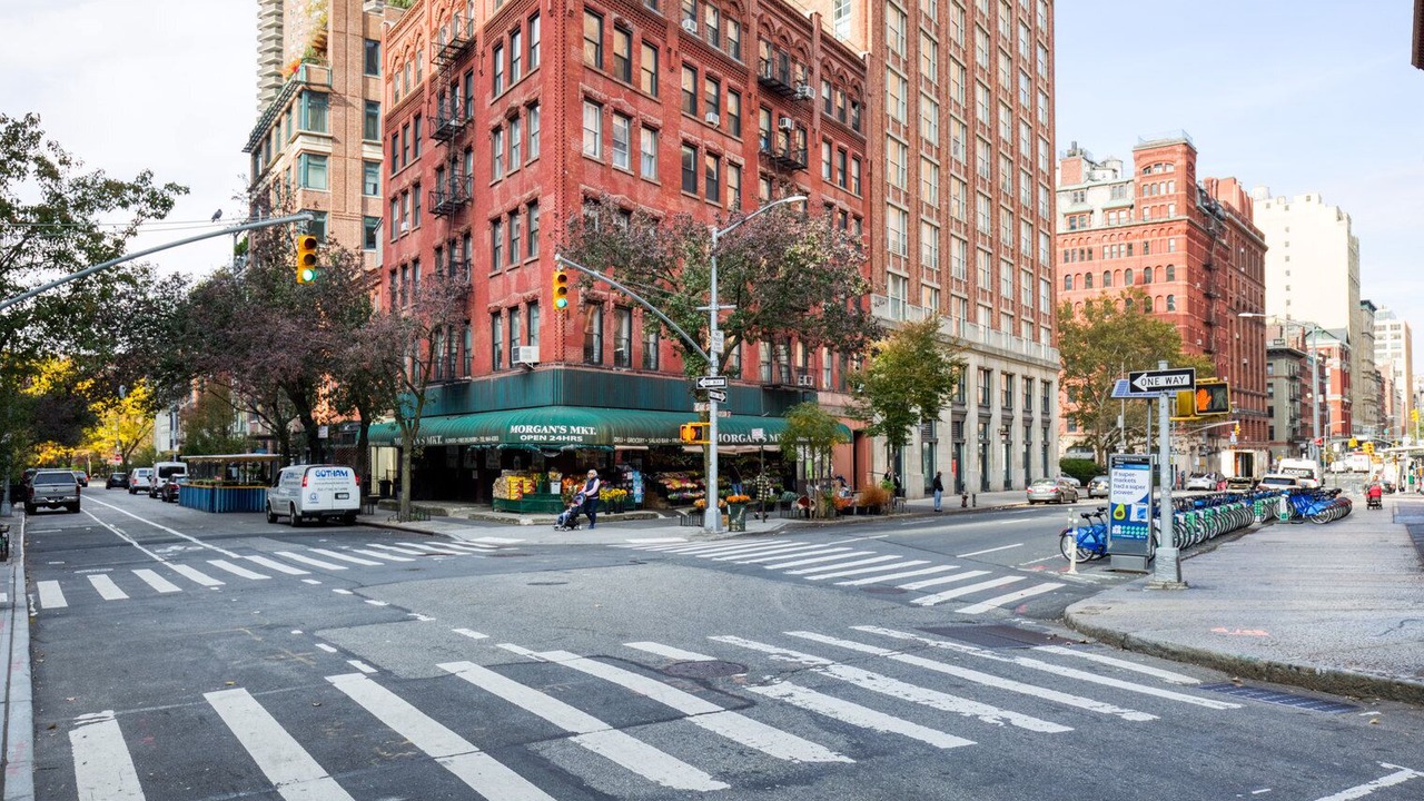 Photo of Others in Tribeca