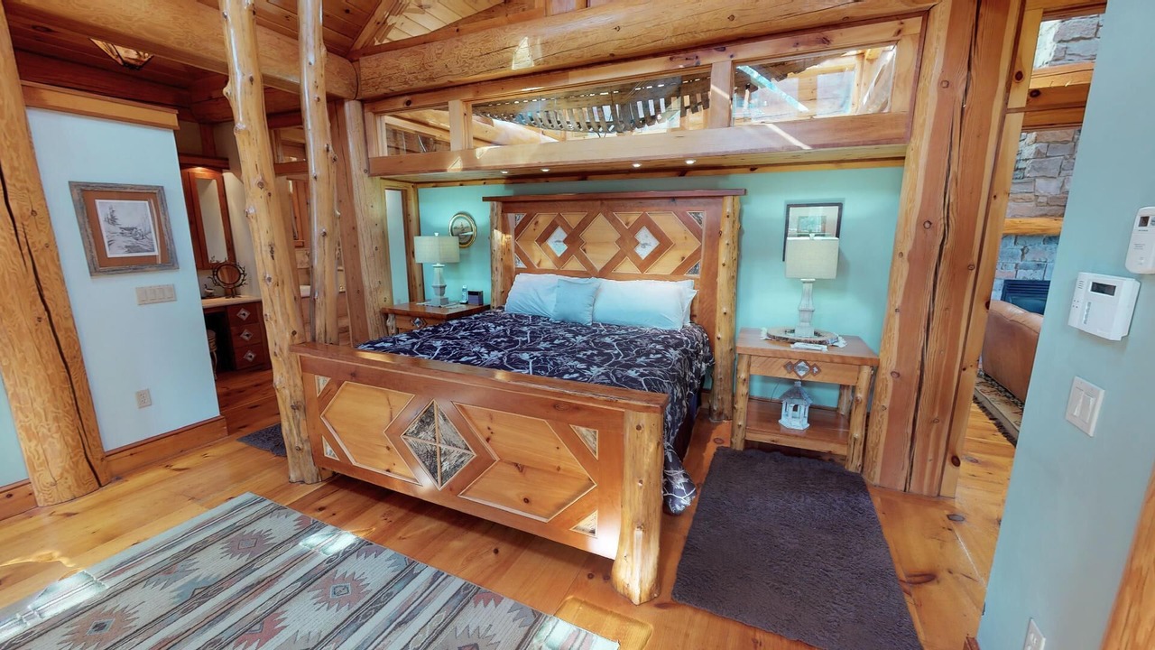 Photo of Bedroom in Cooperstown - Otsego Lake