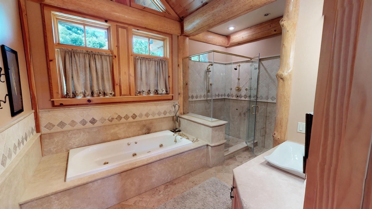 Photo of Bathroom in Cooperstown - Otsego Lake