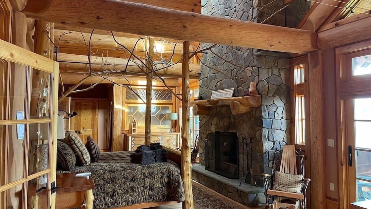 Photo of Bedroom in Cooperstown - Otsego Lake