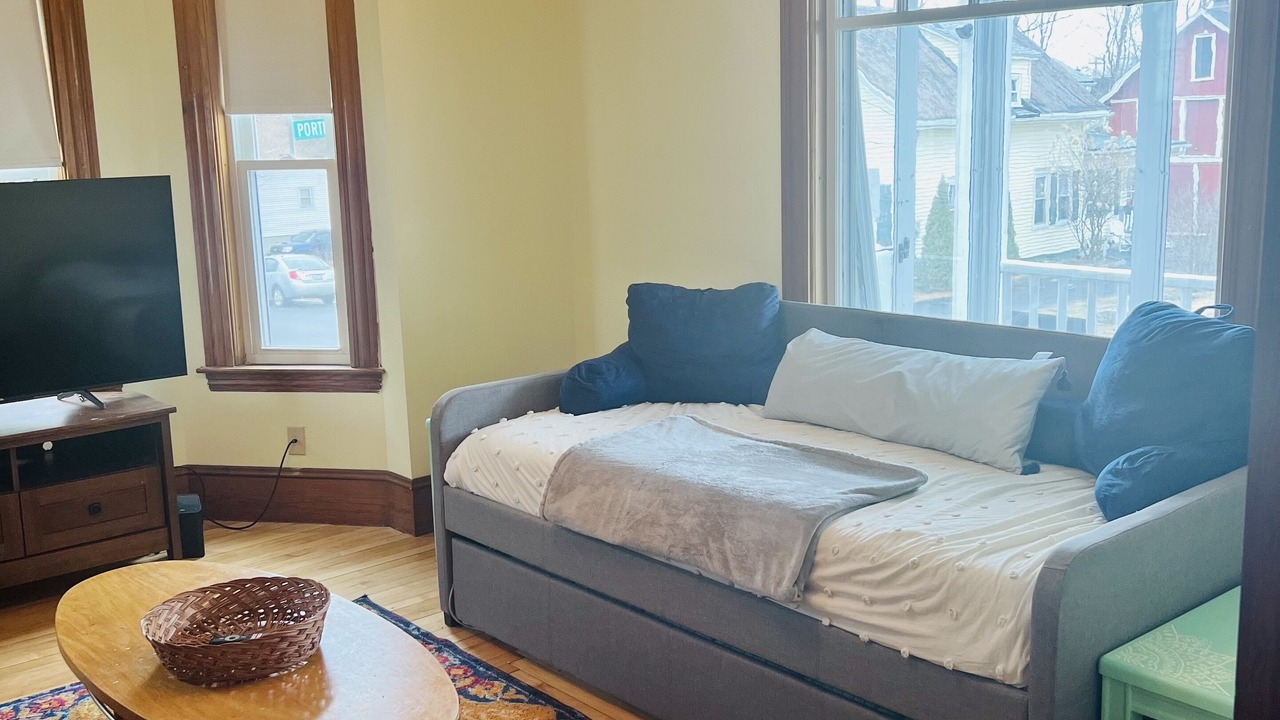 Photo of Livingroom in Somersworth