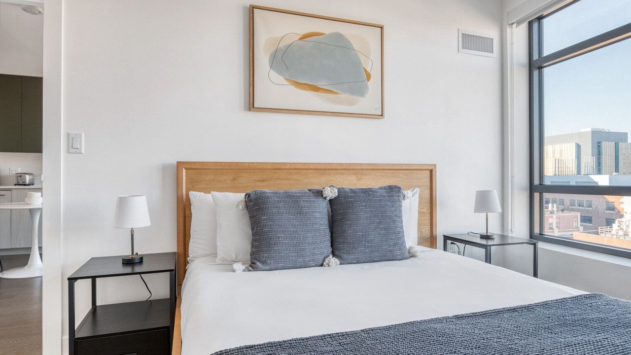 Photo of Bedroom in Fenway–Kenmore