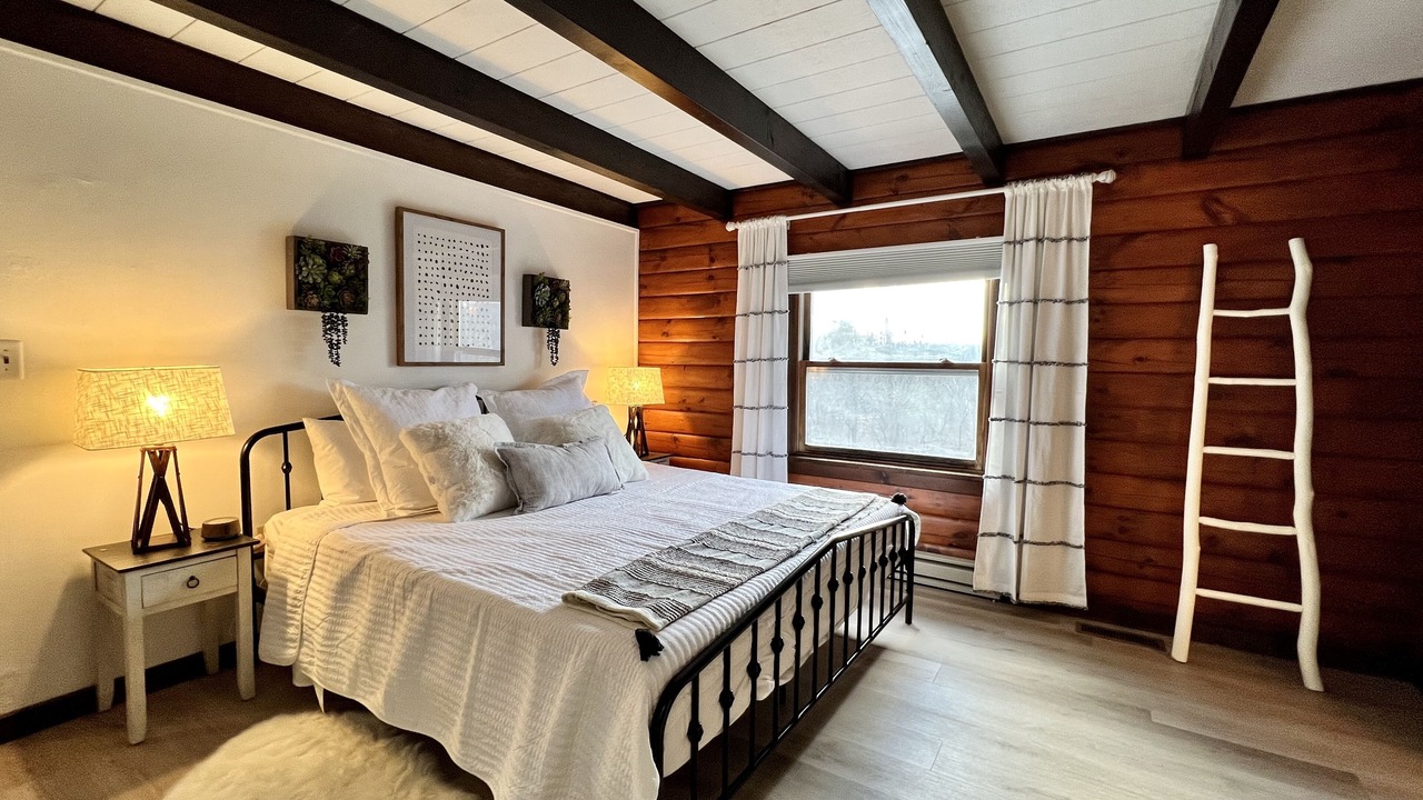 Photo of Bedroom in Town of Schodack
