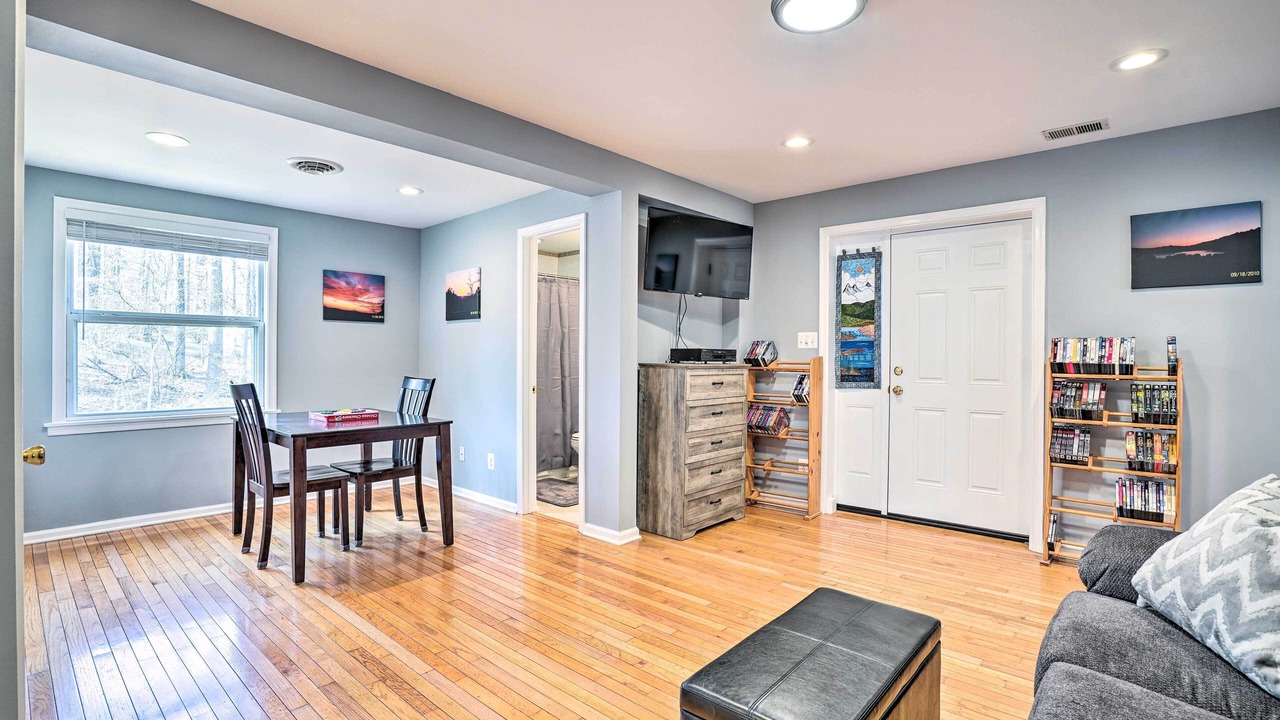 Photo of Livingroom in Kabletown