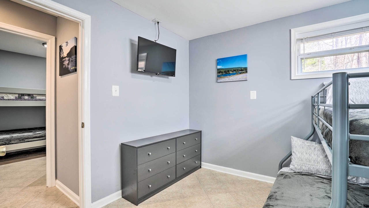 Photo of Bedroom in Kabletown