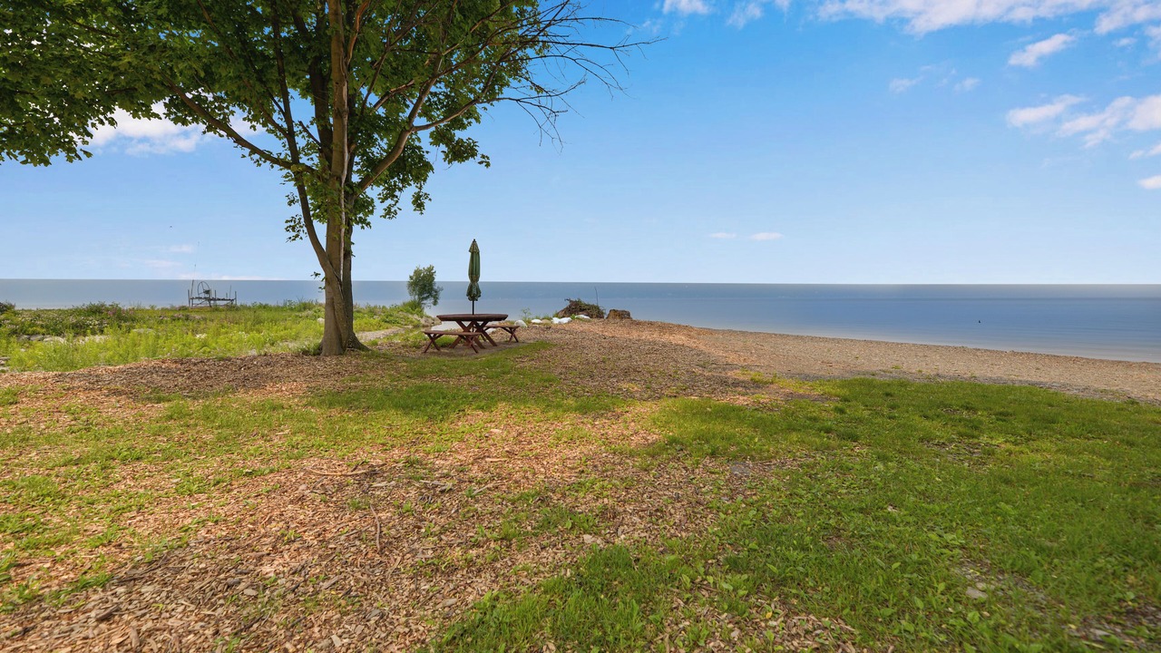 Photo of Outdoor in Valois