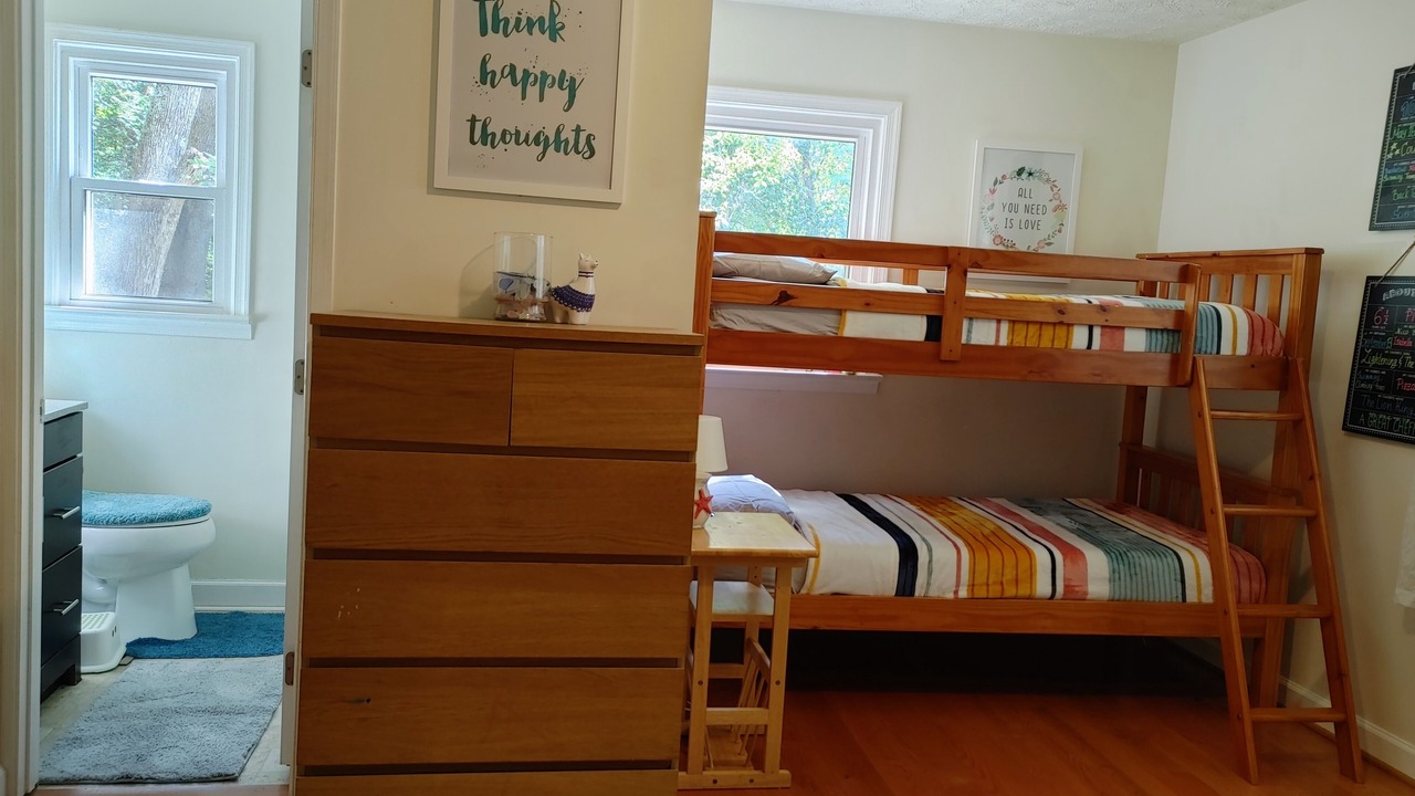 Photo of Bedroom in Linden