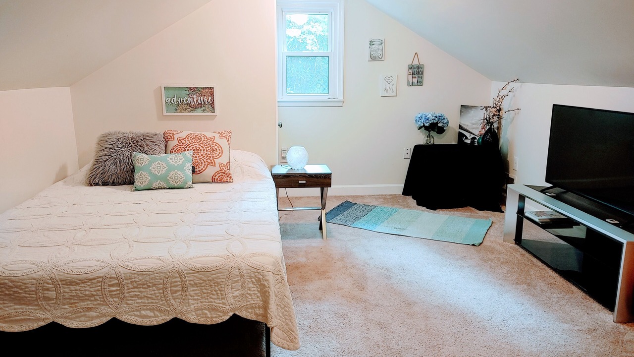 Photo of Bedroom in Linden