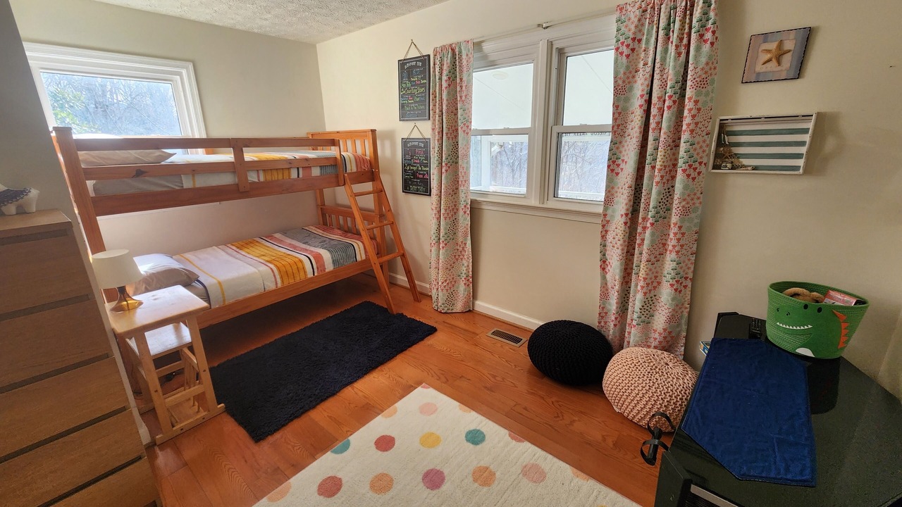 Photo of Bedroom in Linden